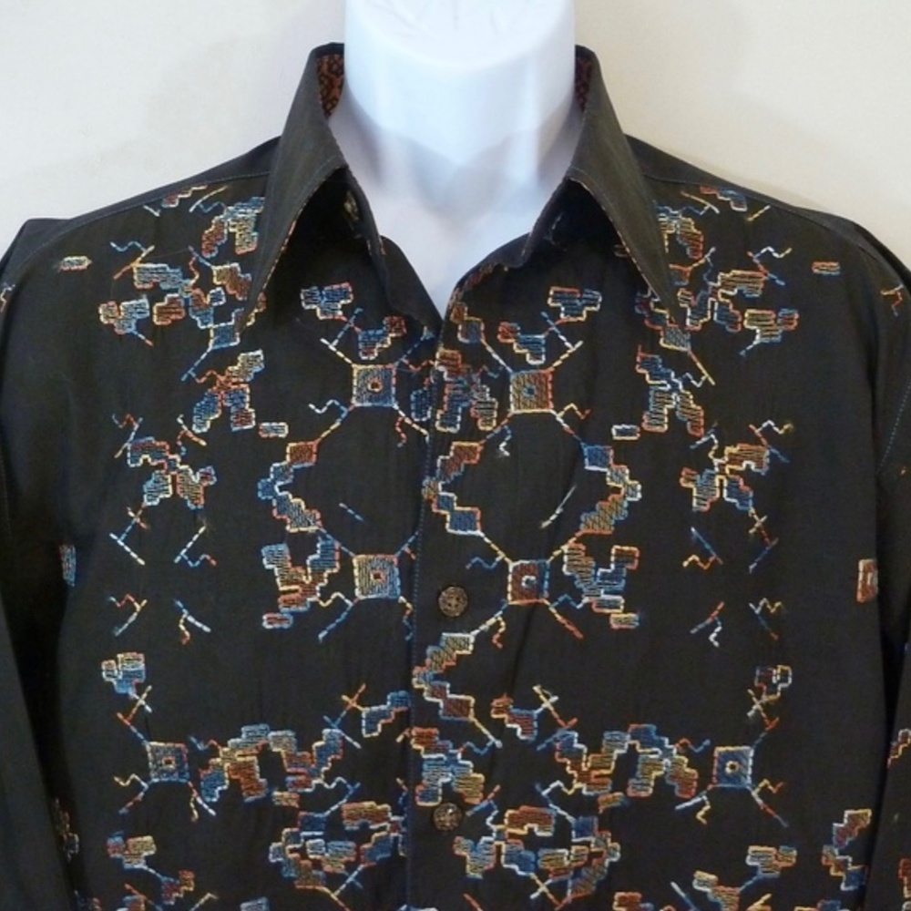 Robert Graham - Picture 2 of 7